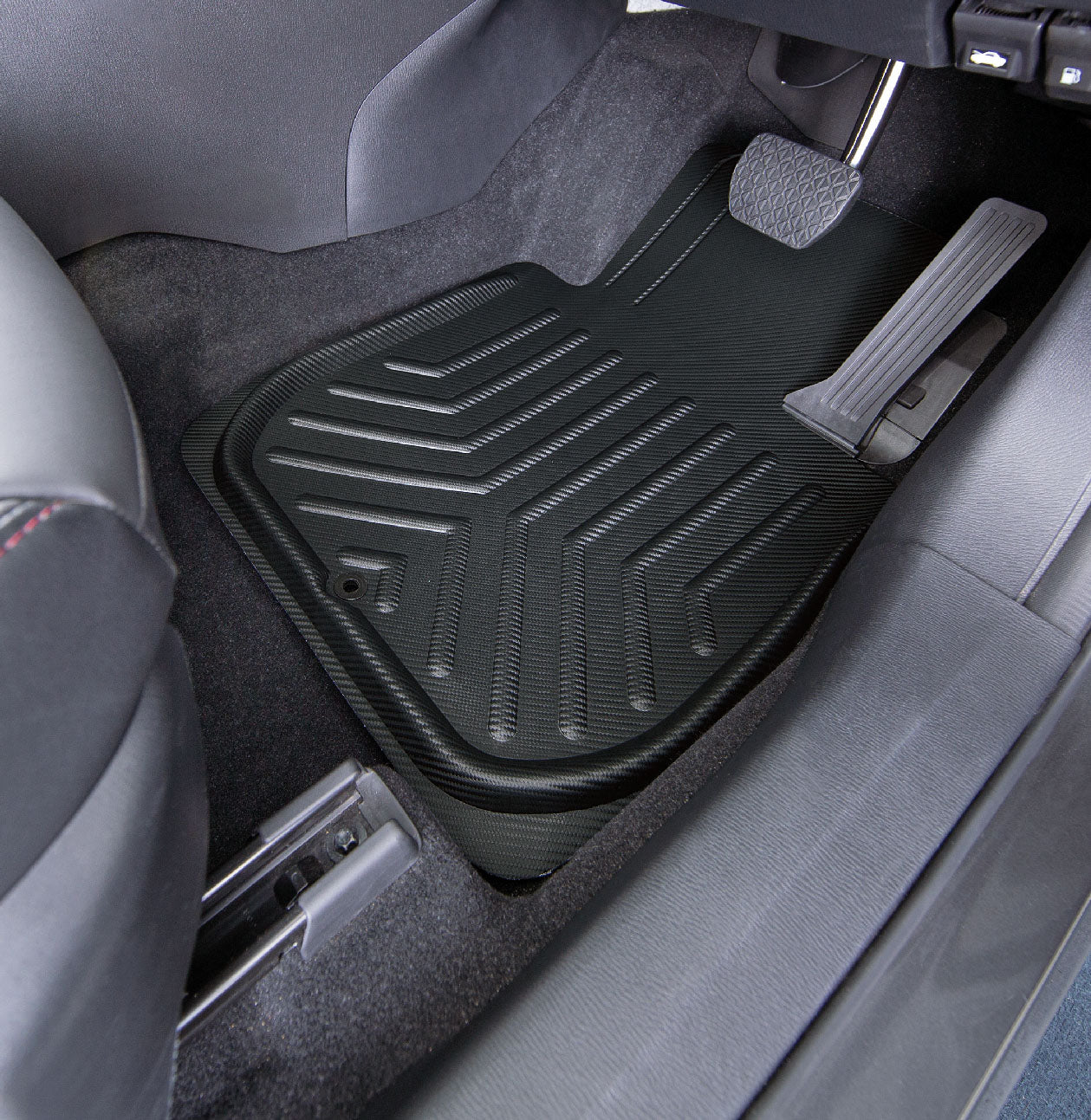 Stripe 4-Piece Faux Leather Black Car Floor Mat Set
