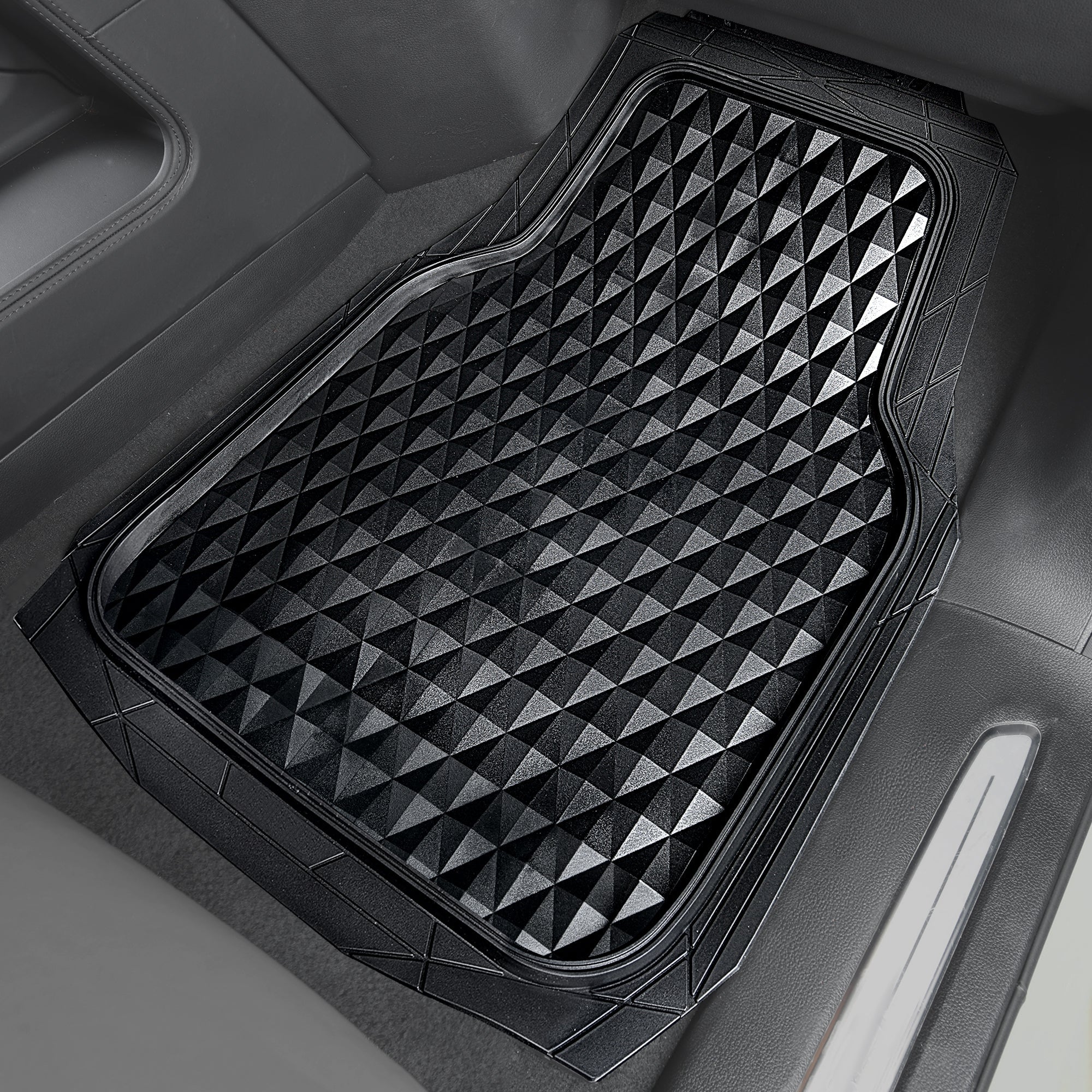 Diamond 4-Piece PVC Black Car Floor Mat Set